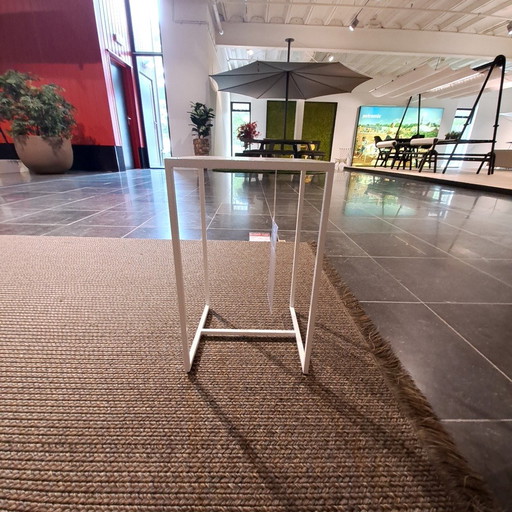 Mesa auxiliar de exterior Minotti Duchamp