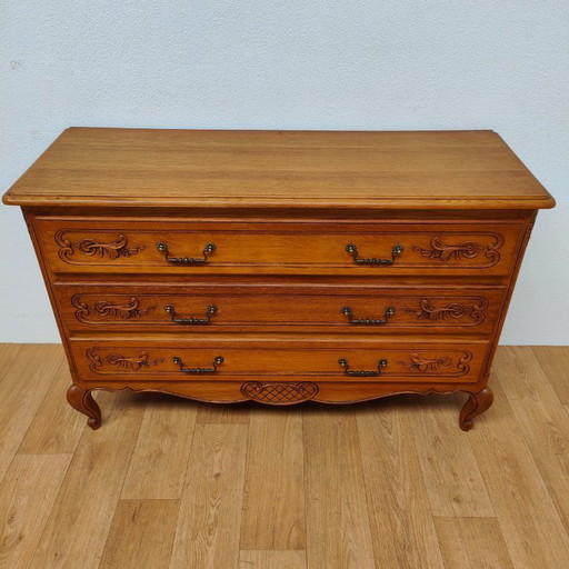 Vintage wooden Queen Anne chest of drawers, sideboard, chest of drawers