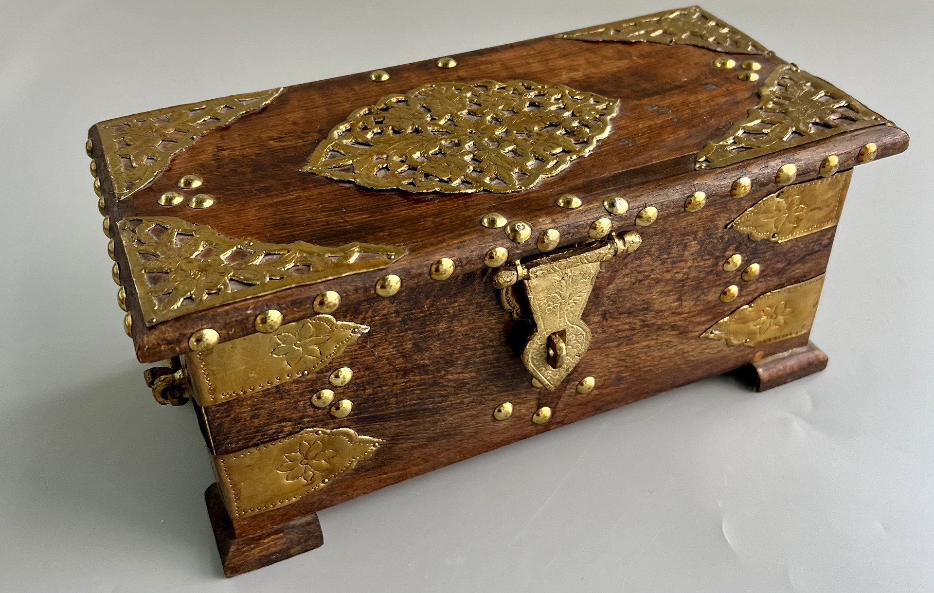 Handcrafted wooden box with brass fittings - | Decorative Objects