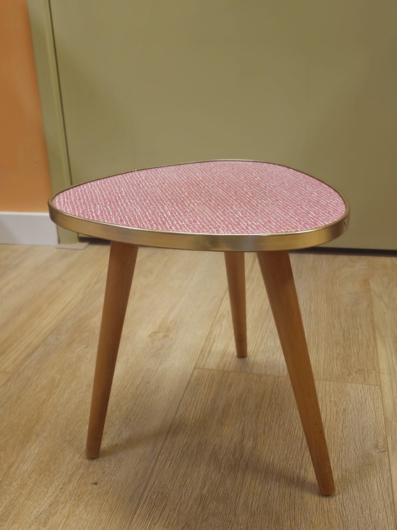 Image 1 of Table d'appoint vintage rose pour plantes