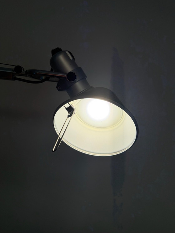 Artemide Tolomeo Classic LED, Original Designer Lamp with Table Clamp, Table lamps, Aluminium, Silver (photo 4 of 5)