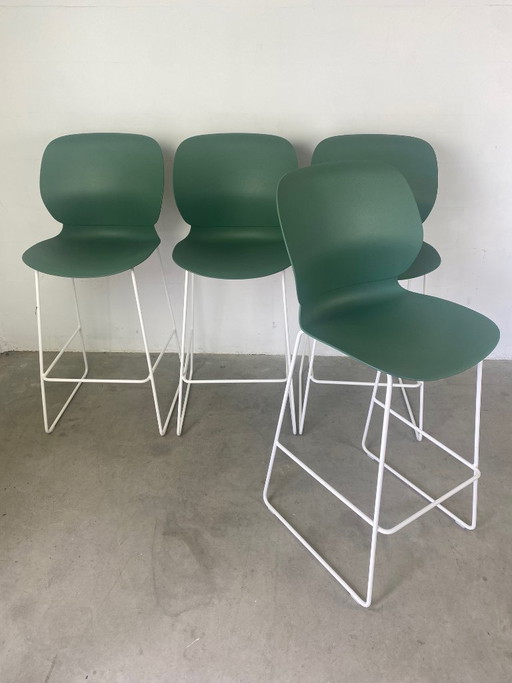 Haworth Maari Barhocker 4x Design Patricia Urquiola – barkrukken, Plastic