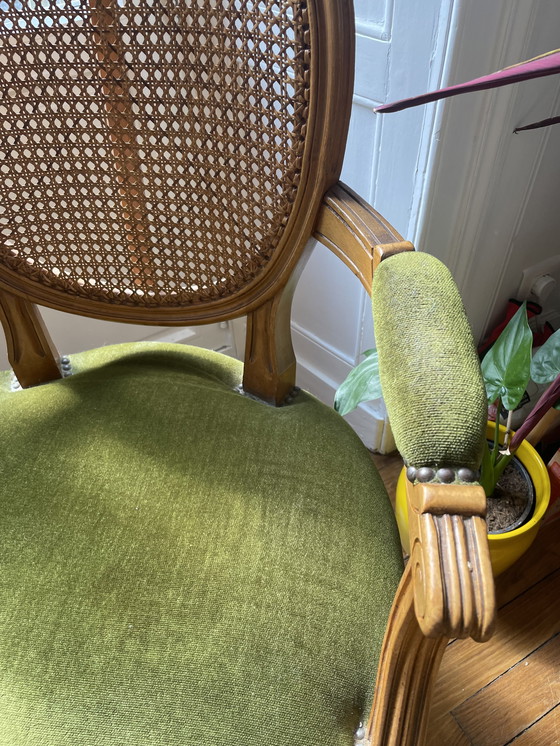Image 1 of Fauteuil Louis XVI en velours et rotin