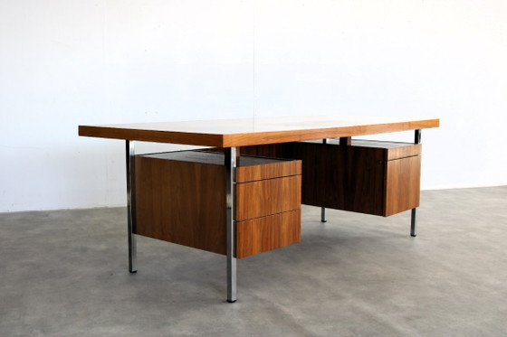 Vintage Bureau | Directiebureau | Teak | Jaren 60 – Chrome, Wood (photo 3 of 11)