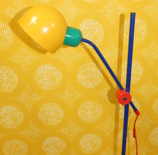 80's Lampadaire Veneta Lumi Italy COLORÉ MÉTAL Lampadaire de studio filigrane eighties pop art postmoderne multicolore