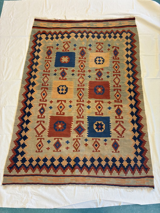 Kilim hand-woven carpet rug