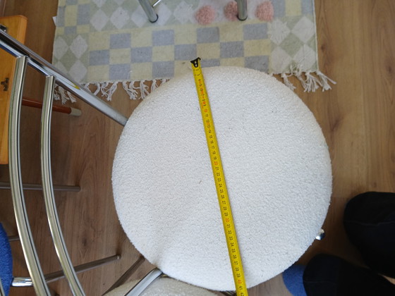 Image 1 of Vier rvs stoelen met boucle stof