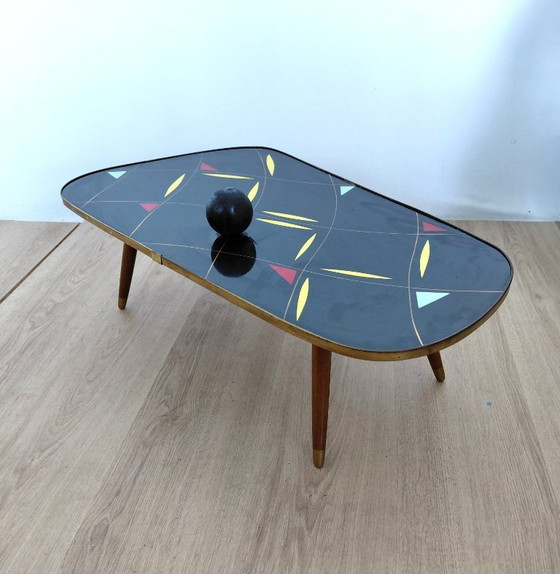 Image 1 of Beistelltisch aus den Fünfzigern