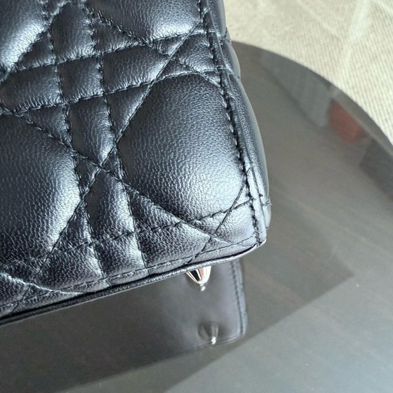 Image 1 of DIOR LADY SMALL FLAP - PELLE DI AGNELLO CANNAGE NERA CON DETTAGLI ARGENTO