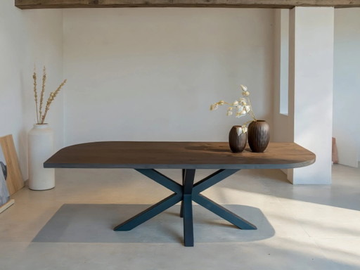 Monterosso – RT Design, eettafels, Metal
