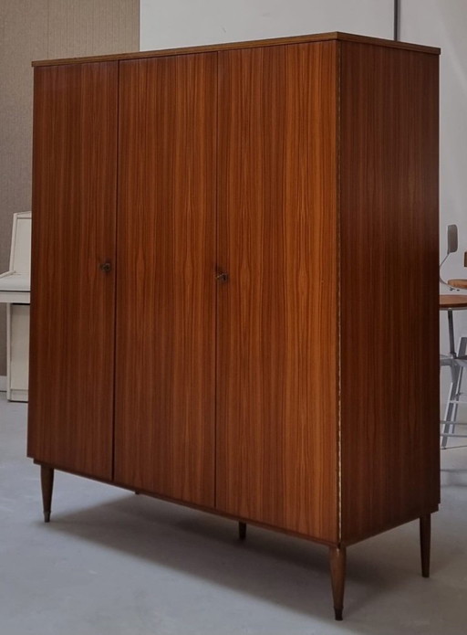 Mid Century Kledingkast – kledingkasten, Wood (photo 2 of 18)