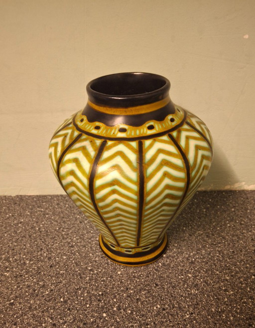 Boch freres keramis vaas catteau