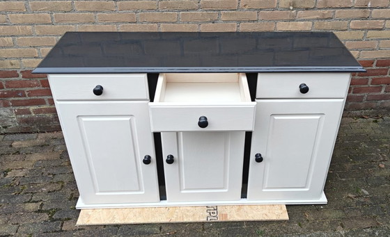 Image 1 of Elegant sideboard with anthracite top