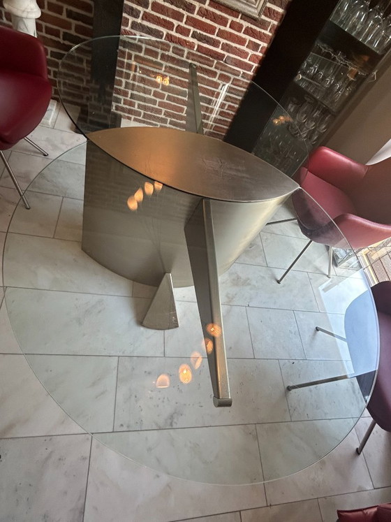 Beautiful Dining Table Made of Stainless Steel and Glass – Knoll, rvs (photo 4 of 12)