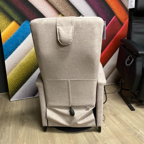 Image 1 of Fitform 580 ELEVO - 3 motores - función de pie