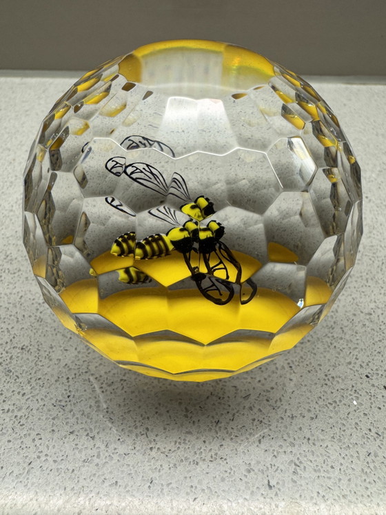 Image 1 of Saint-Louis - Exclusive Crystal Paperweight "Nid d'Abeilles" - Limited Edition (28/150) - 1996