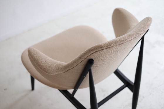 Vintage Shell Armchair Kofod-Larsen 1950s – Wood, Textile (photo 7 of 7)