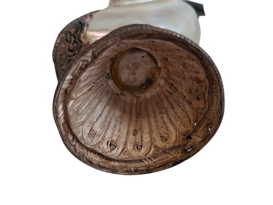 Image 1 of Exclusiva pareja de cisnes angloindios de concha y plata – 1950