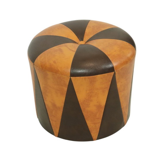 Image 1 of Round Vintage Pouf Brown Camel Skai