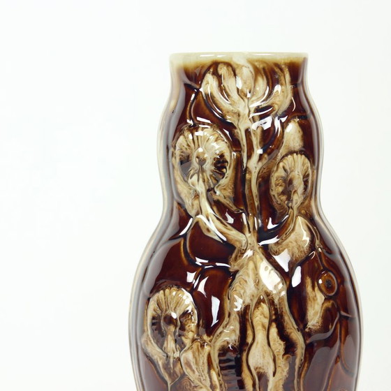 Image 1 of Vase trompe-l’œil en porcelaine du milieu du siècle, Tchécoslovaquie