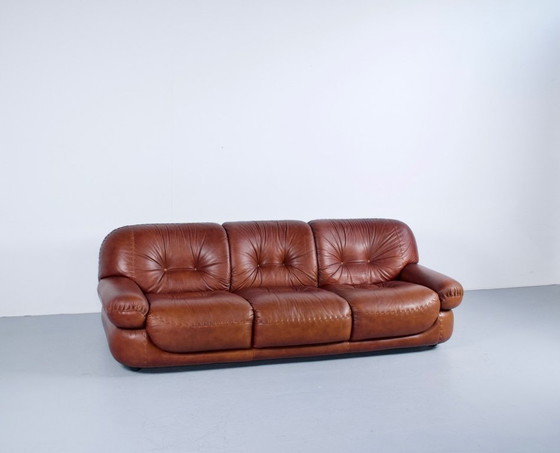 Image 1 of SAPPORO LEDERSOFA 1970er Jahre MOBIL GIRGI VERLAG