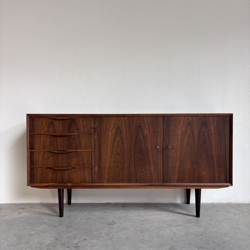 Aparador danés vintage de palisandro