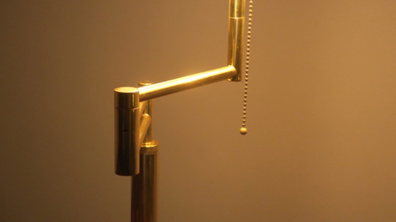 Lámpara de mesa italiana multi-ajustable de latón de Relux Milano, década de 1970. – Lámparas de mesa, Brass (photo 6 of 12)