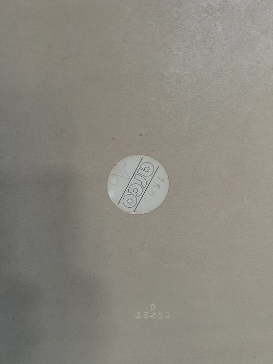 Image 1 of Arco Graphic Couchtisch