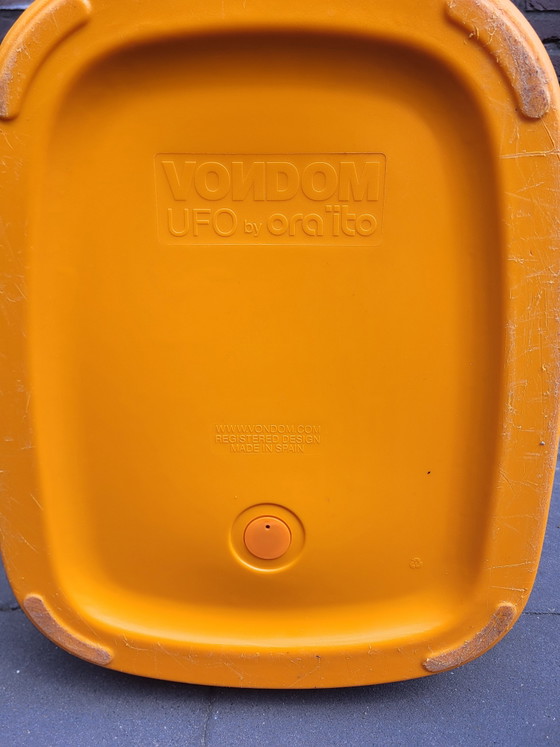 Image 1 of Collection de 4 chaises Vondom Ufo par Ora Ito