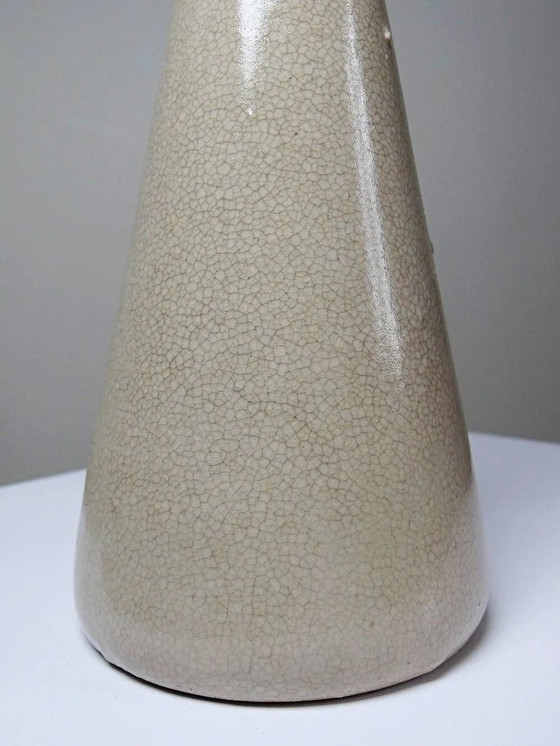 Art Deco konische Vase aus craqueliertem beigem Steingut, ca. . – Vasen, Porzellan (photo 9 of 11)