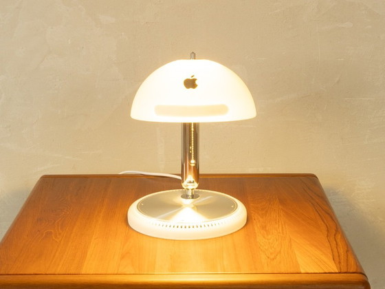 Image 1 of Apple iMac G4 tafellamp, jaren 2000, vintage