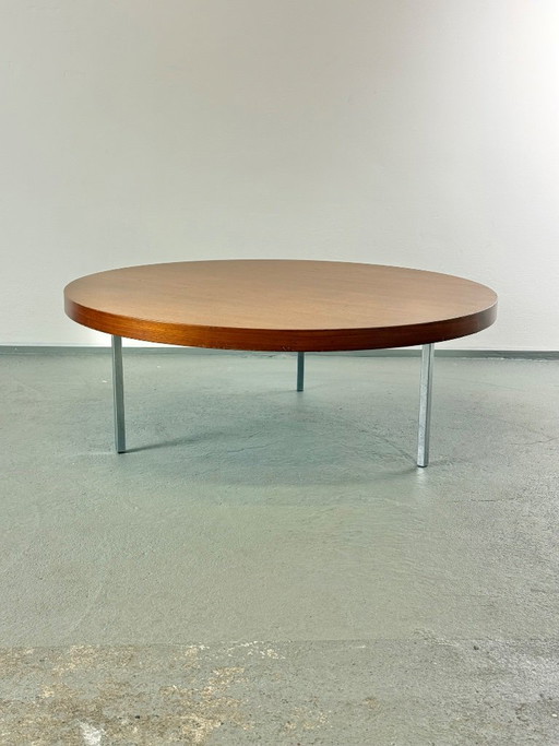 Rare table basse ronde de Kho Liang Ie pour Artifort, modèle 1847 – salontafels, Metal