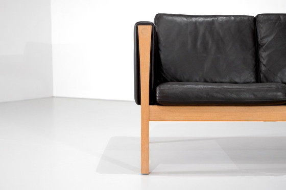Image 1 of Sofa CH163 van Hans J. Wegner voor Carl Hansen & Son, Denemarken 1965