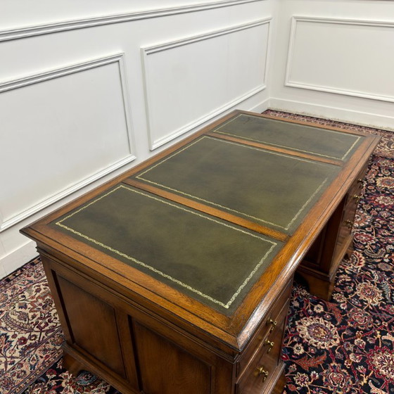 RAC Engels Chesterfield Bureau Groen Leder Eik – Royal Antique Collection, Leather, Wood (photo 16 of 20)