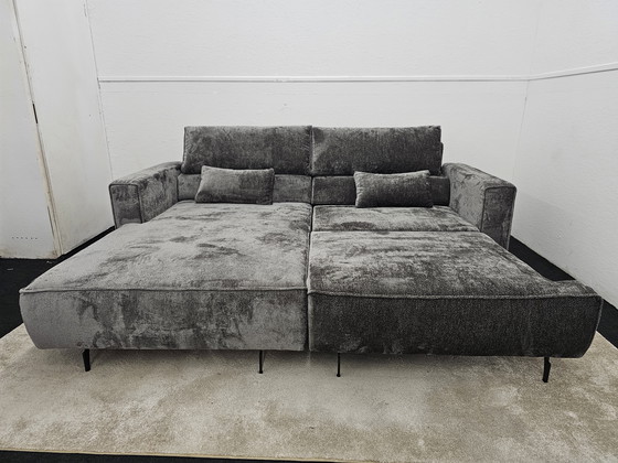 Image 1 of New corner sofa bed + storage space