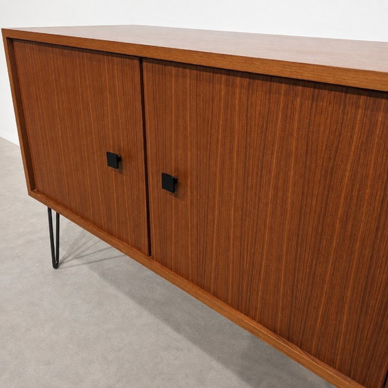 Credenza bassa MDK vintage – Belgio, anni '60 – Mobili TV, Wood (photo 5 of 9)