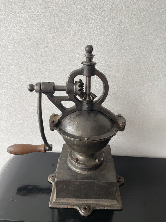 Vintage Goldenberg koffiemolen voor op het aanrecht – Decoratieve objecten, Metal (photo 11 of 14)