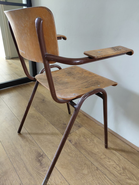 Image 1 of Vintage kantinestoelen met armleuningen buizenframe 