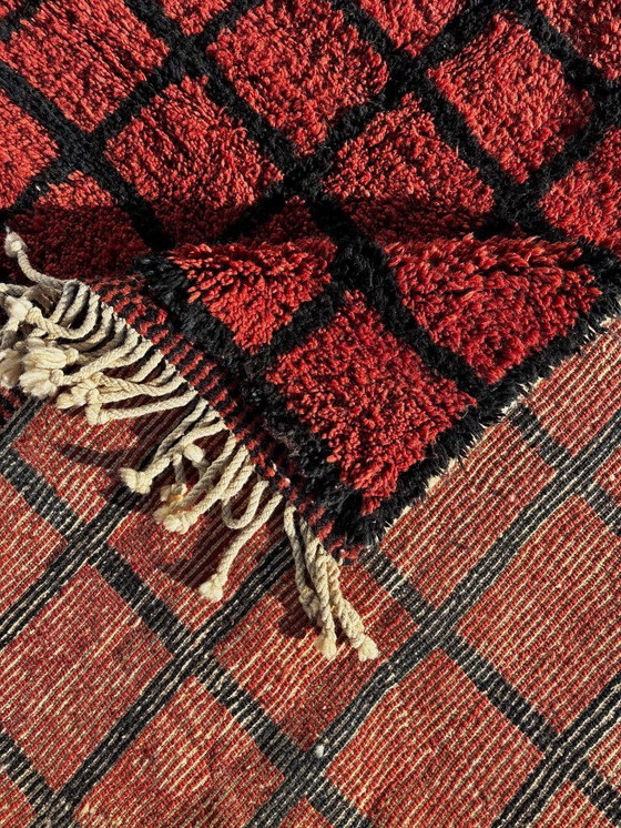 Image 1 of Handgeknüpfter marokkanischer Mrirt-Teppich, 220 x 300 cm – Roter Wollteppich – Geometrischer Berberteppich