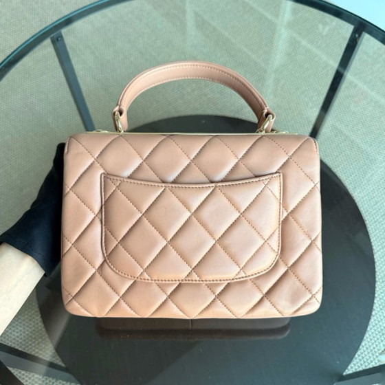 Image 1 of Chanel Trendy CC Small - Cannage Lamsleer Blush Goudkleurige Hardware Serie 23