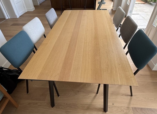 Studio Henk Tafel en Stoelen