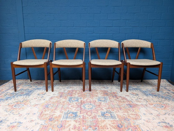Image 1 of 4 sedie dal design vintage, Henning Kjærnulf, anni '60