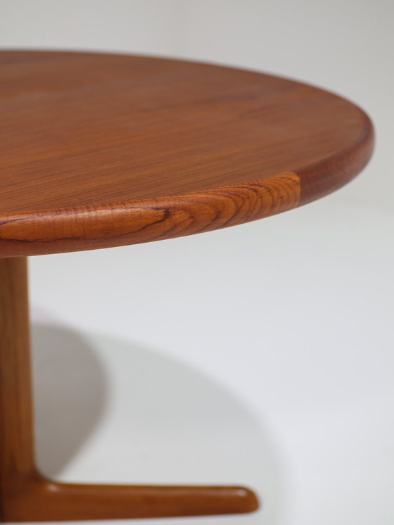 Image 1 of Mesa de comedor redonda Skovby de teca danesa