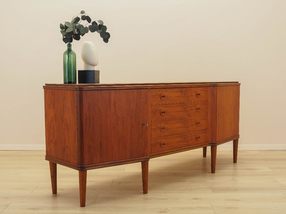 Image 1 of Aparador de teca, diseño danés, década de 1960, fabricado en Dinamarca.