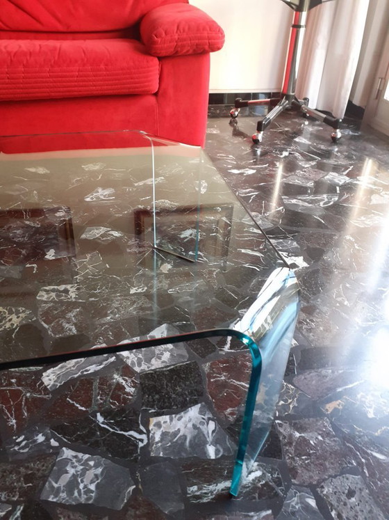 Image 1 of FIAM Italia – Table basse originale en verre courbé, logo gravé, design vintage des années 1980