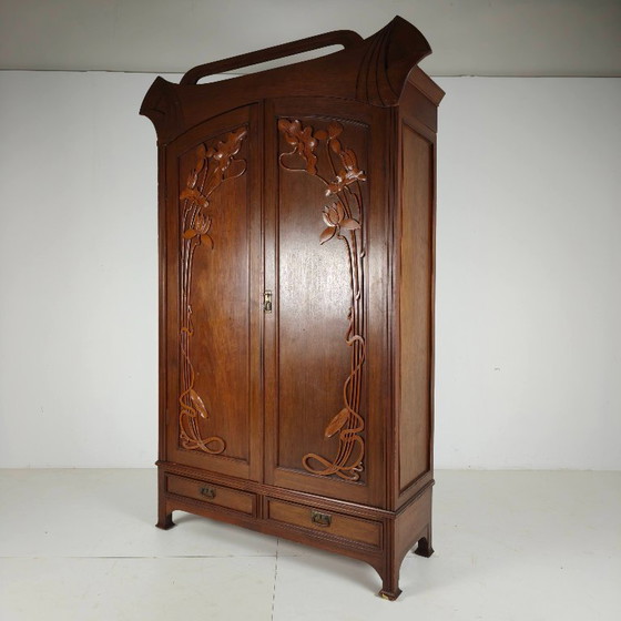 Image 1 of Armoire Art Nouveau, vers 1900
