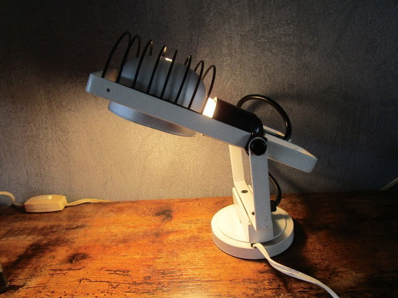 Image 1 of Lampe design Sintesi, conçue par Ernesto Gismondi.