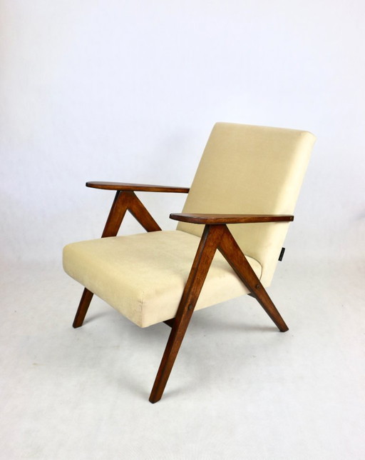 Modell B-310 Sessel aus beigem hellem Samt, 1970er Jahre