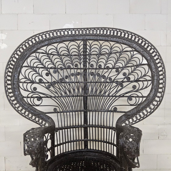 Image 1 of Chaise Paon Vintage en Rotin Emmanuelle / Chaise Paon (H147)