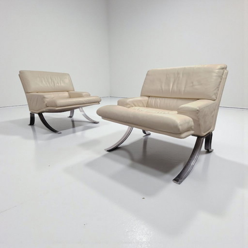 Durlet — Paire de fauteuils lounge avec ottoman, Belgique, années 1970